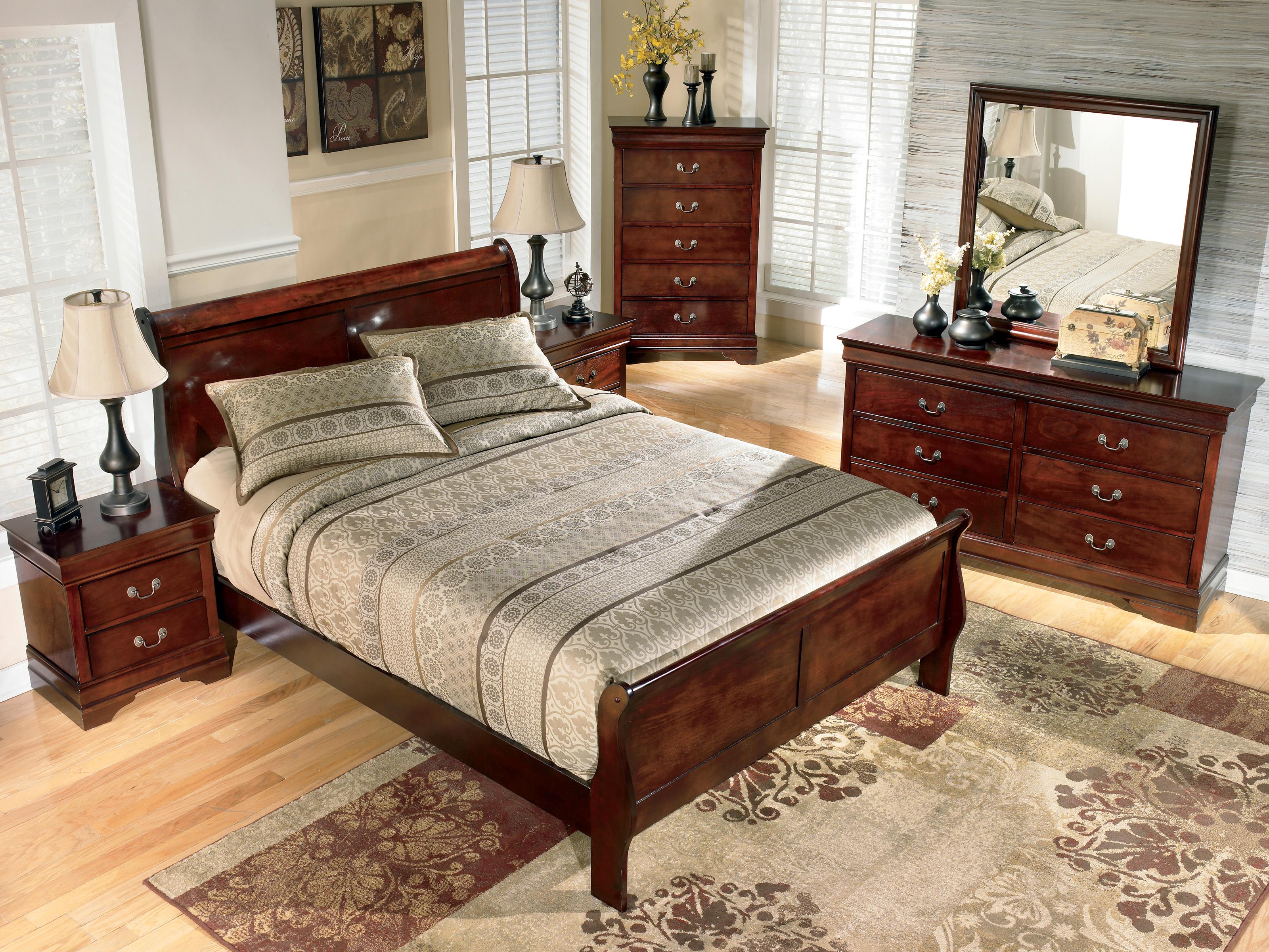 Alisdair nightstand top